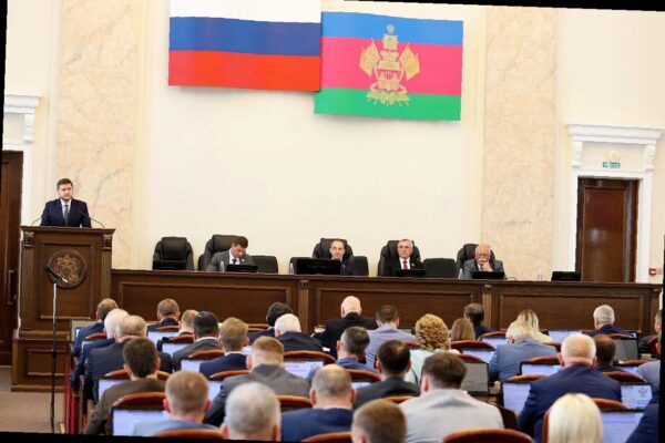 «Виктор Тепляков присоединился к работе 60-й сессии краевой Думы»