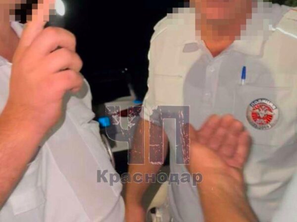 УВД Сочи расследует информацию о сомнительном сотруднике