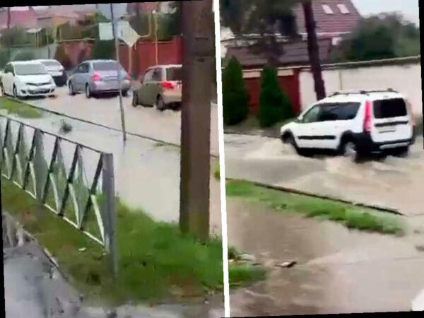 Сильный ливень затопил дорогу в селе Веселое