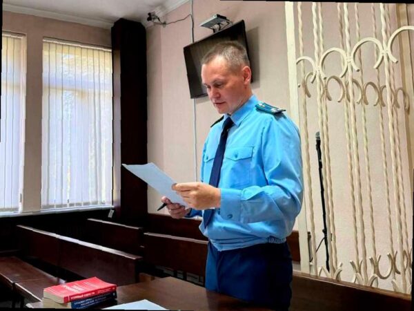 Курьер из Узбекистана осужден за попытку продажи наркотиков в Сочи