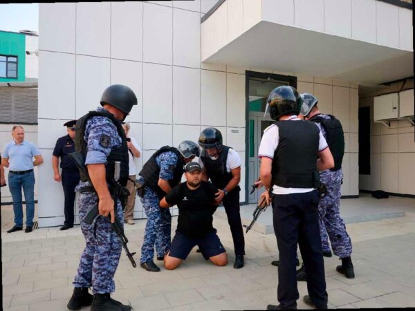 В школах и детских садах Сочи прошли учения по противодействию террористическим угрозам