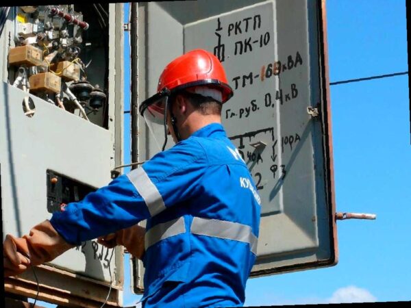 Из-за непогоды в селе Якорная щель в Сочи отключили свет