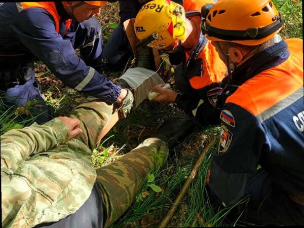 Грибника спасли в лесу около посёлка Якорная Щель