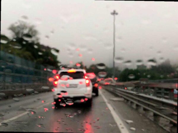 В Сочи объявлено штормовое предупреждение