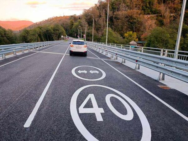 Мост через реку Чемитоквадже в Сочи открыли после ремонта