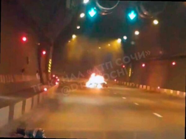 В тоннеле Сочи произошел инцидент с мотоциклом