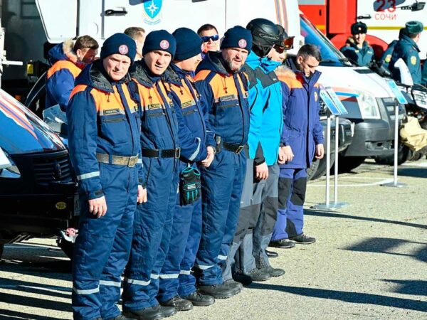 Масштабные учения экстренных служб в горах Сочи