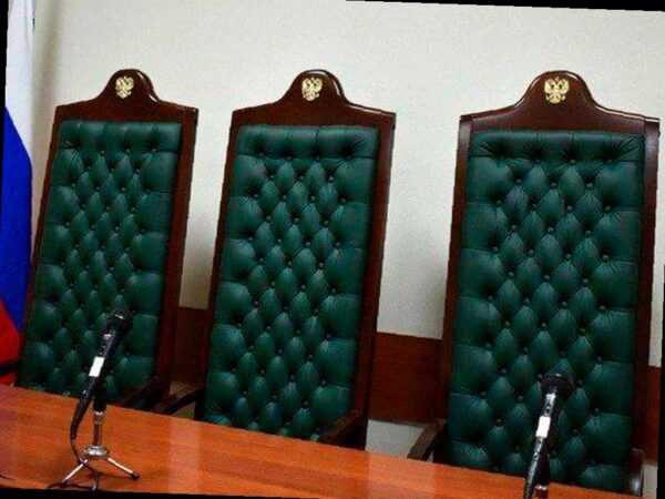 В Краснодарском крае экс-судью из Сочи лишили отставки и пожизненных в