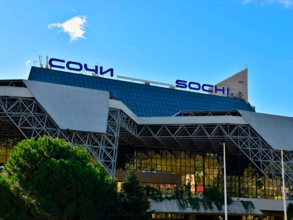 В аэропорту Сочи в четвертый раз за день ввели ограничение полетов