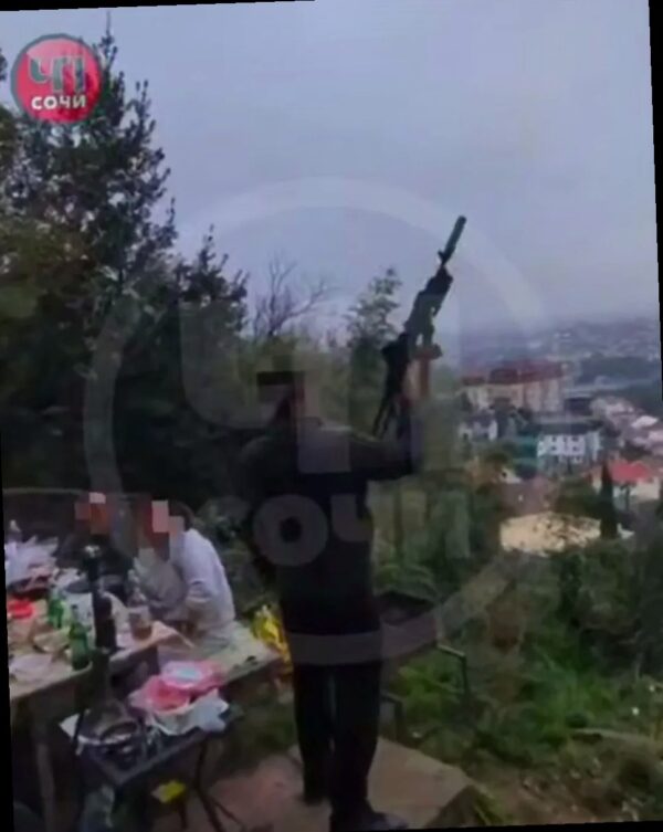 В Сочи полиция проводит проверку после стрельбы в общественном месте