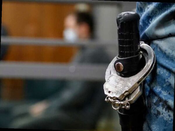 В Сочи арестован замначальника угрозыска транспортной полиции по делу