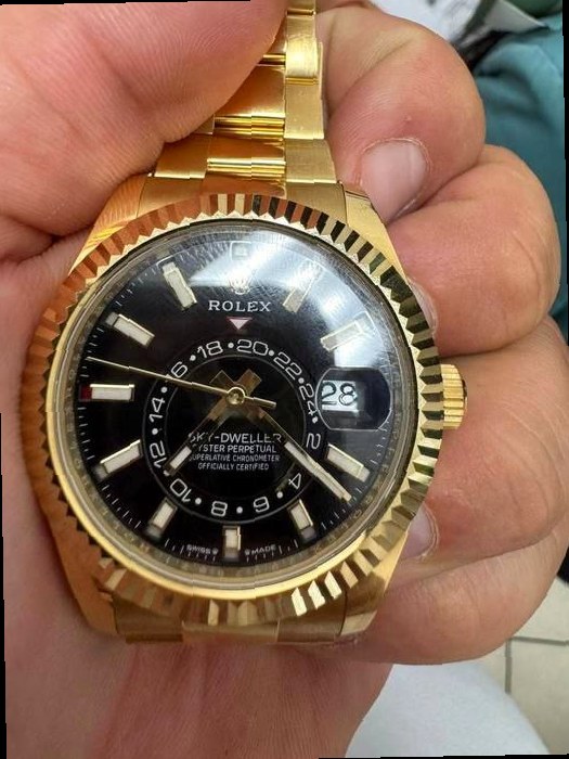 Контрабанду ювелирных изделий пресекли в аэропорту Сочи