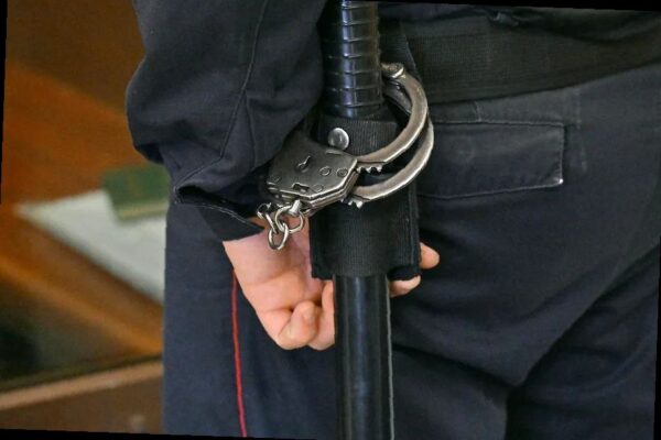 МВД: 13 человек обвиняются в хищении более 8 млрд рублей при строитель