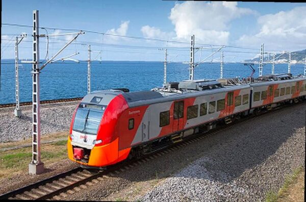 С конца марта число рейсов «Ласточек» между Сочи, Сириусом и Розой Хут