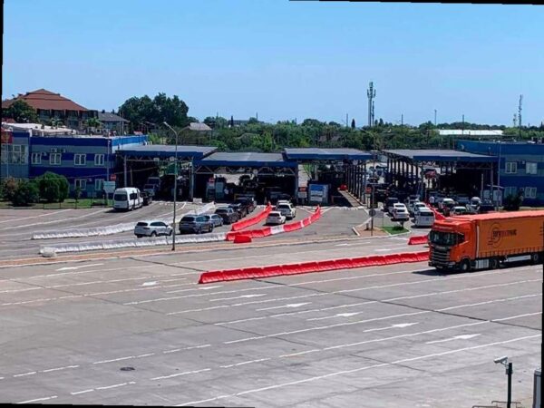 Погранпереход «Адлер» модернизируют: пропускная способность вырастет в