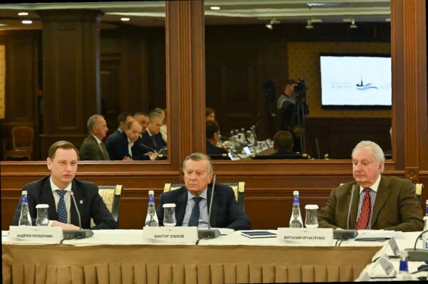 «Виктор Тепляков на форуме «Петербургский диалог»»